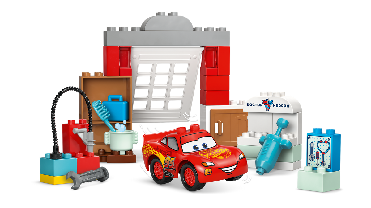 LEGO DUPLO McQueen's Visit to Doc's Garage 10456 Building Set (35 Pieces) - View 4