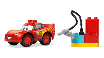LEGO DUPLO McQueen's Visit to Doc's Garage 10456 Building Set (35 Pieces) - View 3