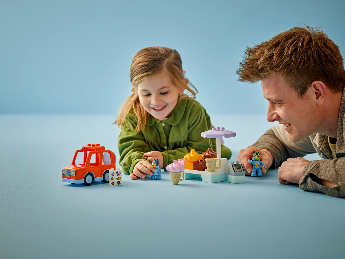 LEGO DUPLO Bluey Ice Cream Trip with Bluey 10458 Building Set (22 Pieces) - View 4