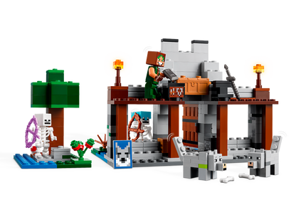 LEGO Minecraft The Wolf Stronghold 21261 Building Set (312 Pieces) - View 3