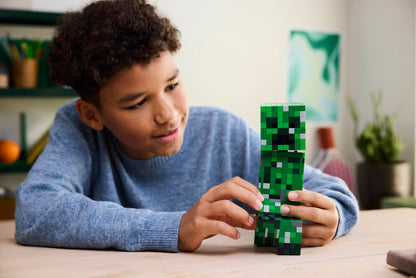 LEGO Minecraft The Creeper 21276 Building Set (665 Pieces) - View 7