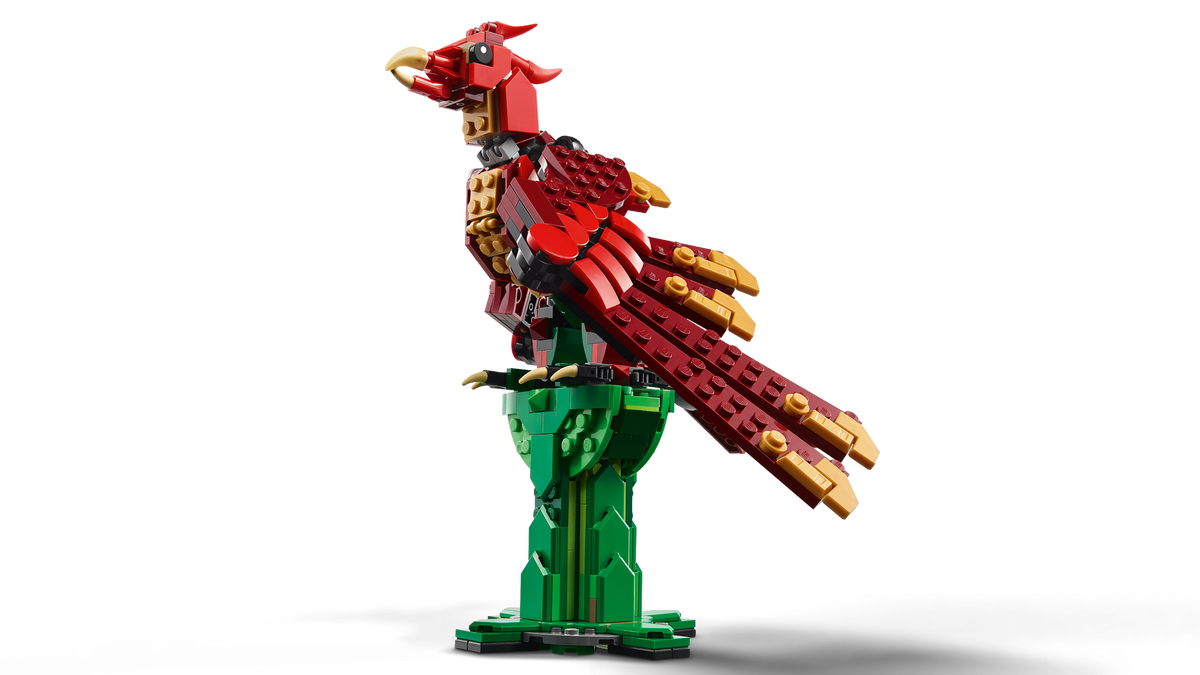 LEGO Creator 3-in-1 Medieval Dragon 31161 Building Set (715 Pieces) - View 7