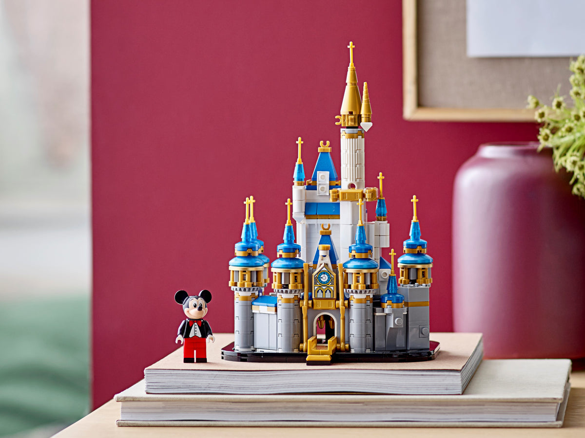 LEGO Mini Disney Castle 40478 Building Set (567 Pieces) - View 4
