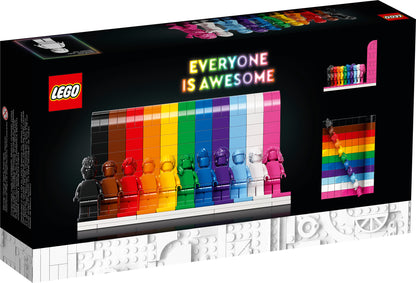 LEGO Everyone Is Awesome 40516 Building Set with 11 Minifigures (346 Pieces) - View 8