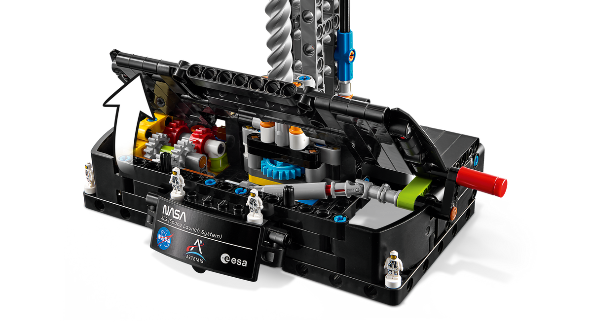 LEGO Technic NASA Artemis Space Launch System Rocket 42221 Building Set (632 Pieces) - View 5