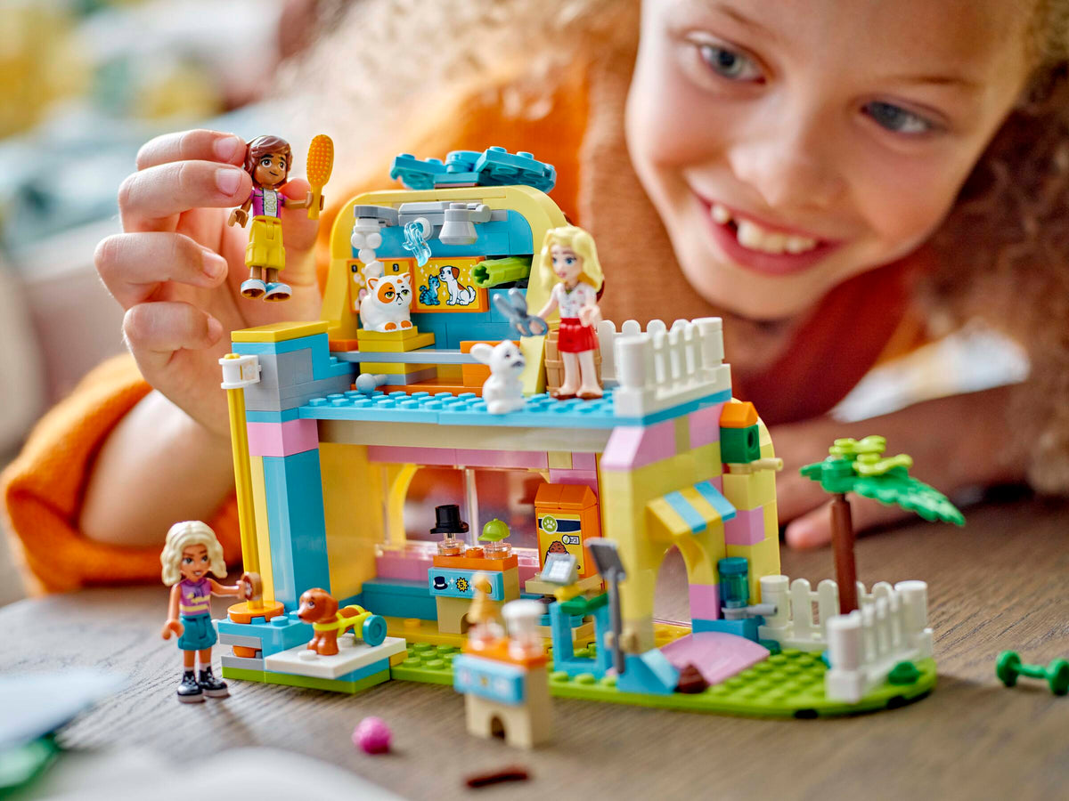 LEGO Friends Pet Accessories Shop 42650 Building Set (375 Pieces) - View 10