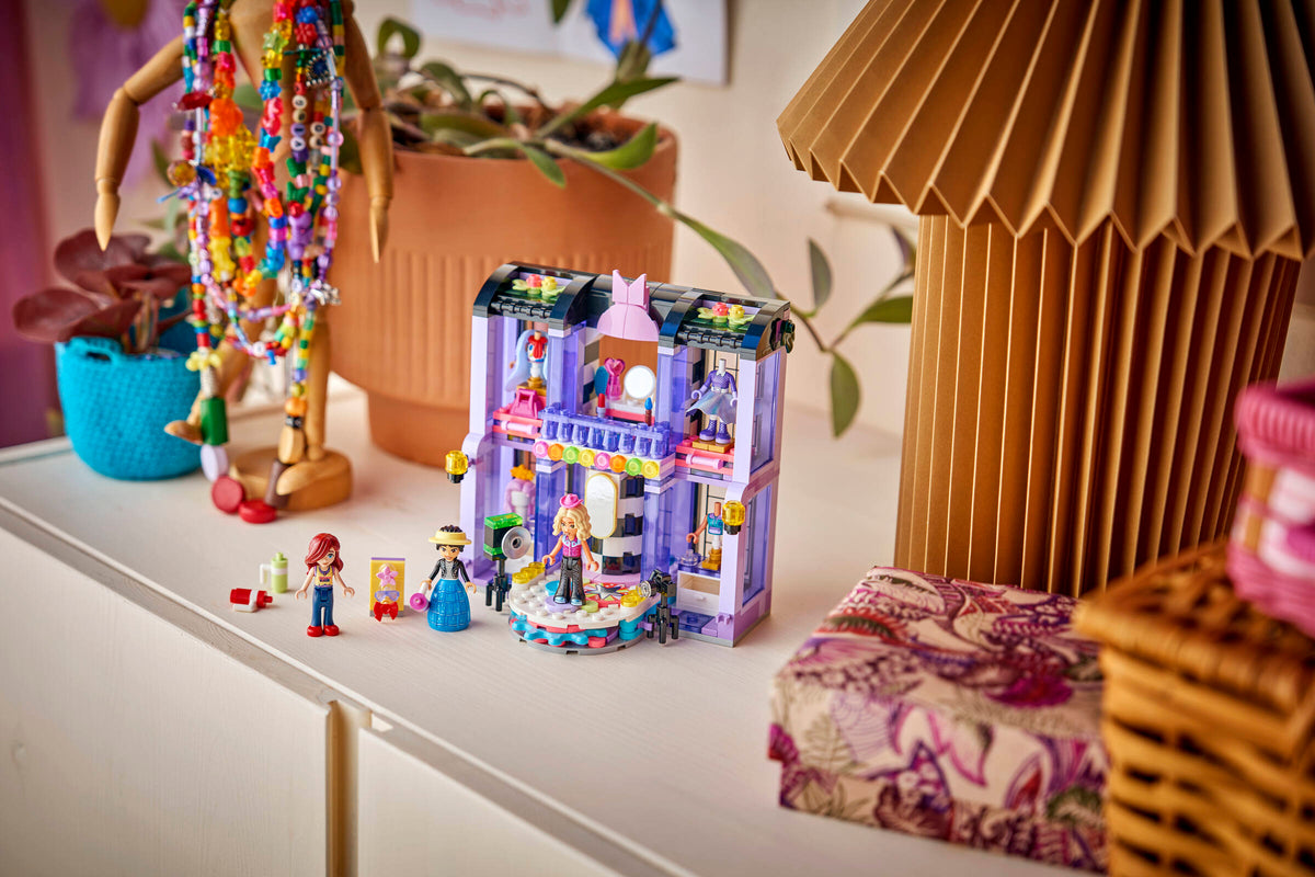 LEGO Friends Heartlake City Fashion Show 42685 Building Set (410 Pieces) - View 9