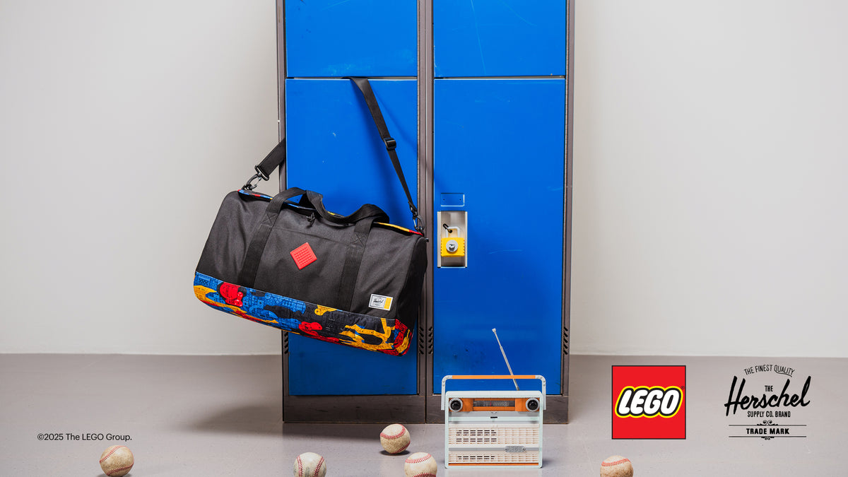 LEGO Herschel Heritage Duffle Bag - Abstract Bricks 5009276 - View 4