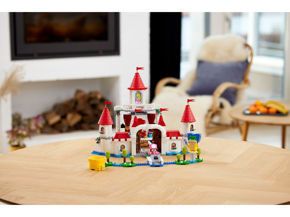 LEGO Super Mario Peach's Castle Expansion Set 71408 Building Set (1,216 Pieces) - View 7