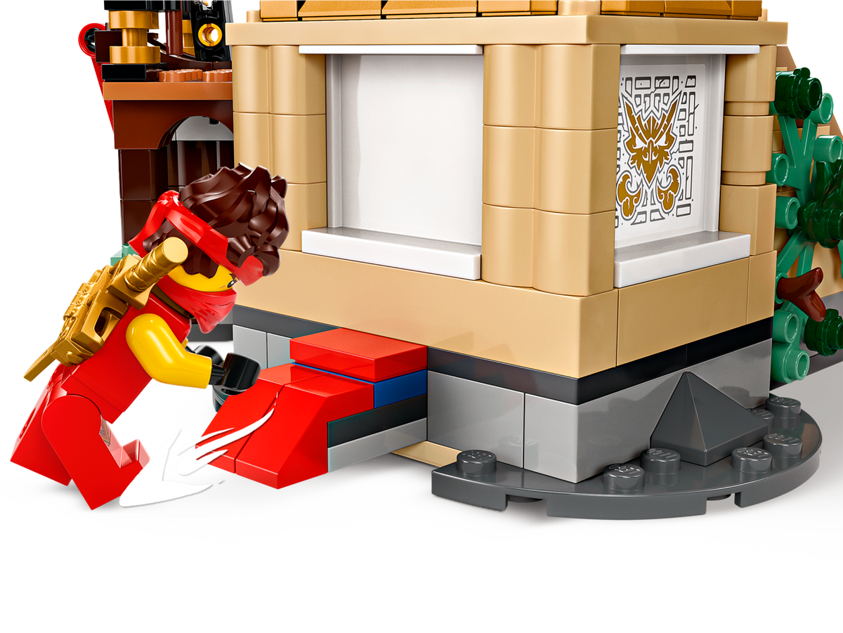 LEGO NINJAGO Tournament Battle Arena 71818 Building Set (659 Pieces) - View 5