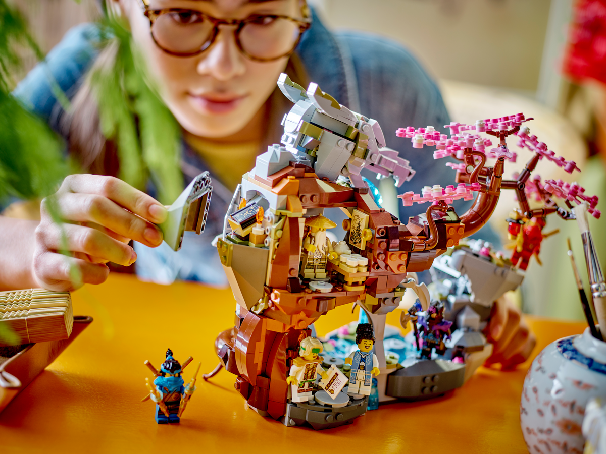 LEGO NINJAGO Dragon Stone Shrine 71819 Building Set (1,212 Pieces) - View 10