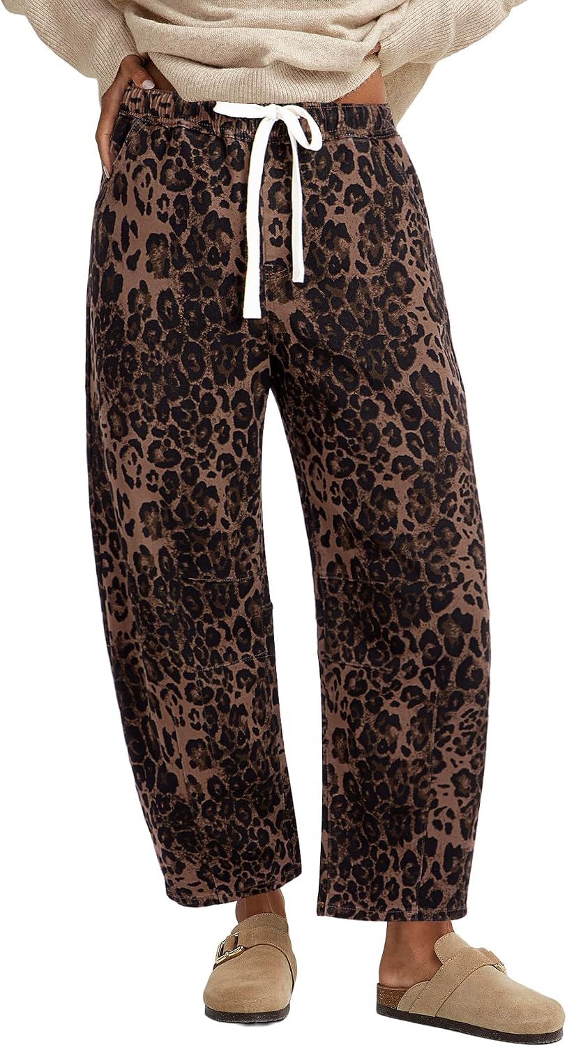 Women's Leopard Print Barrel Jeans - High Waisted Pull On Cropped Wide Leg Stretch Denim for Autumn - Small