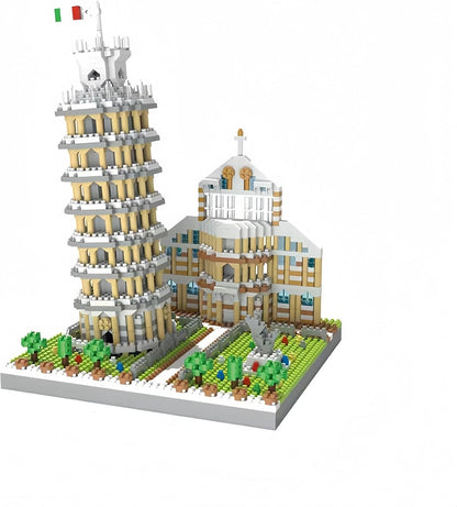 Micro brick model of the New York City skyline – view 7