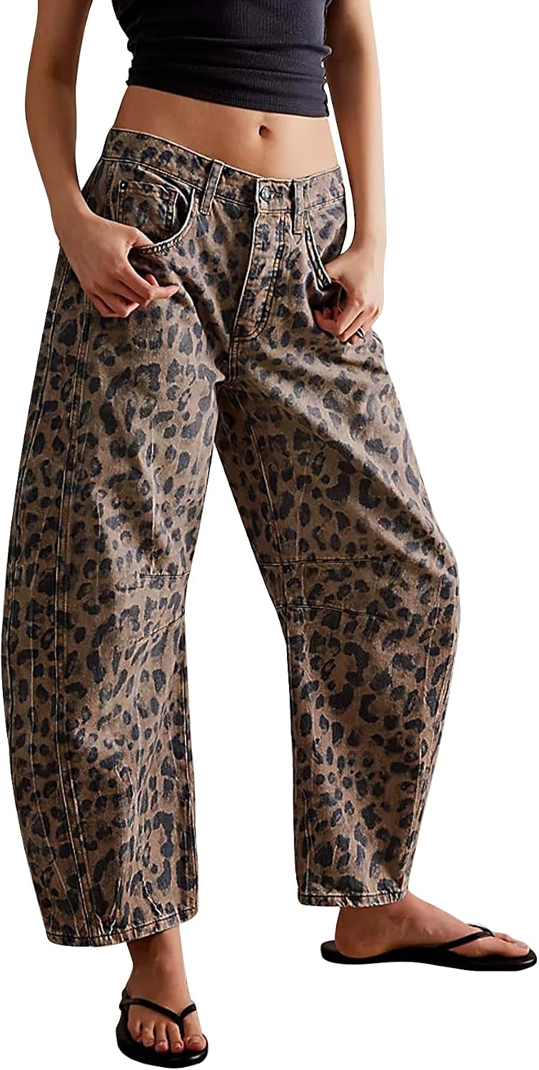 Women's Leopard Print Barrel Jeans - Cropped Baggy Denim with a Tapered Hem for Casual Y2k Outfits - Small
