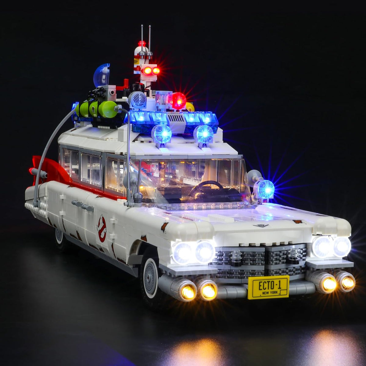 Vintage ambulance brick model lit by an LED kit