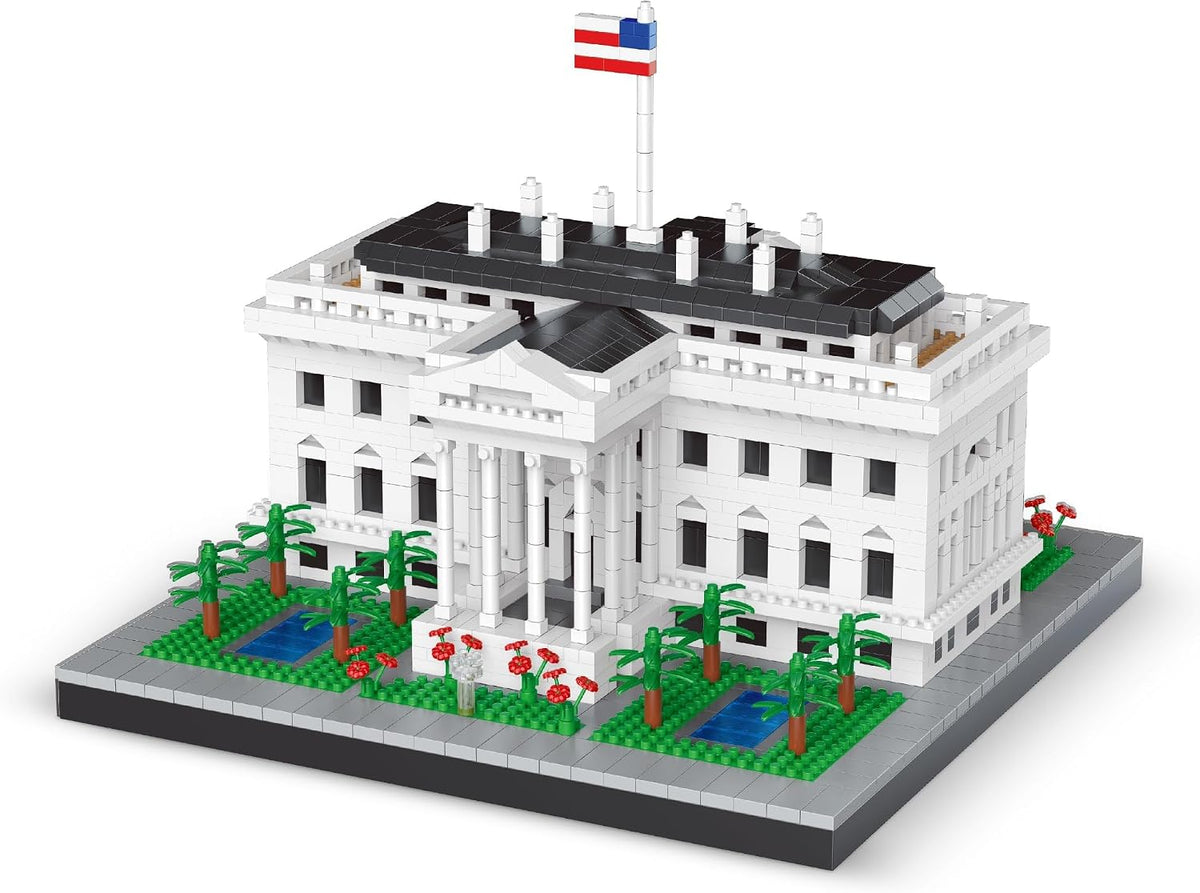 Micro brick model of the New York City skyline – view 2