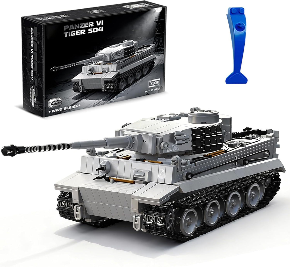 White winter-camouflage WW2 heavy tank brick model with long main gun and tracks