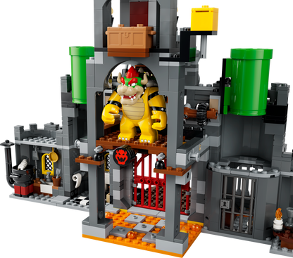 LEGO Super Mario Fire Mario & Bowser's Castle 72060 Building Set (850 Pieces) - View 4