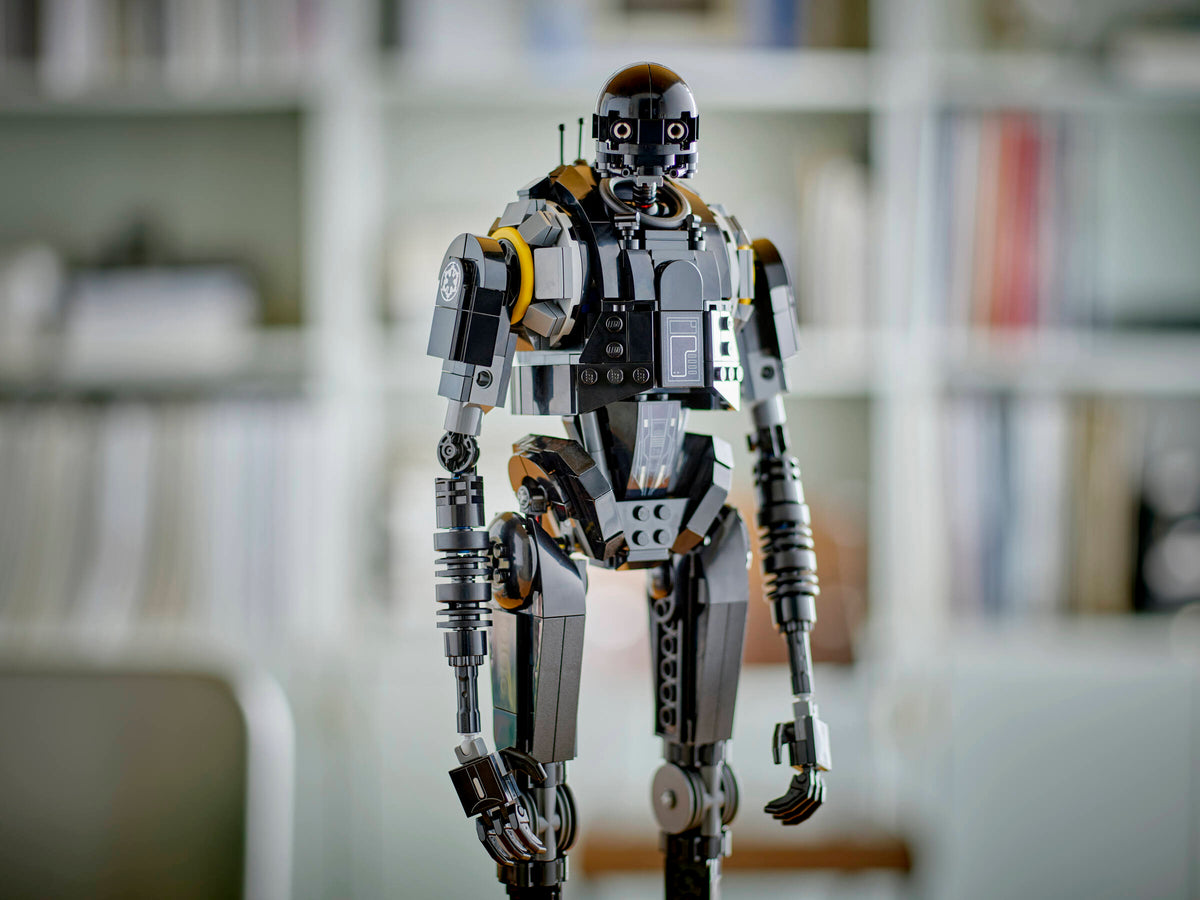 LEGO Star Wars K-2SO Security Droid 75434 Building Set (845 Pieces) - View 7