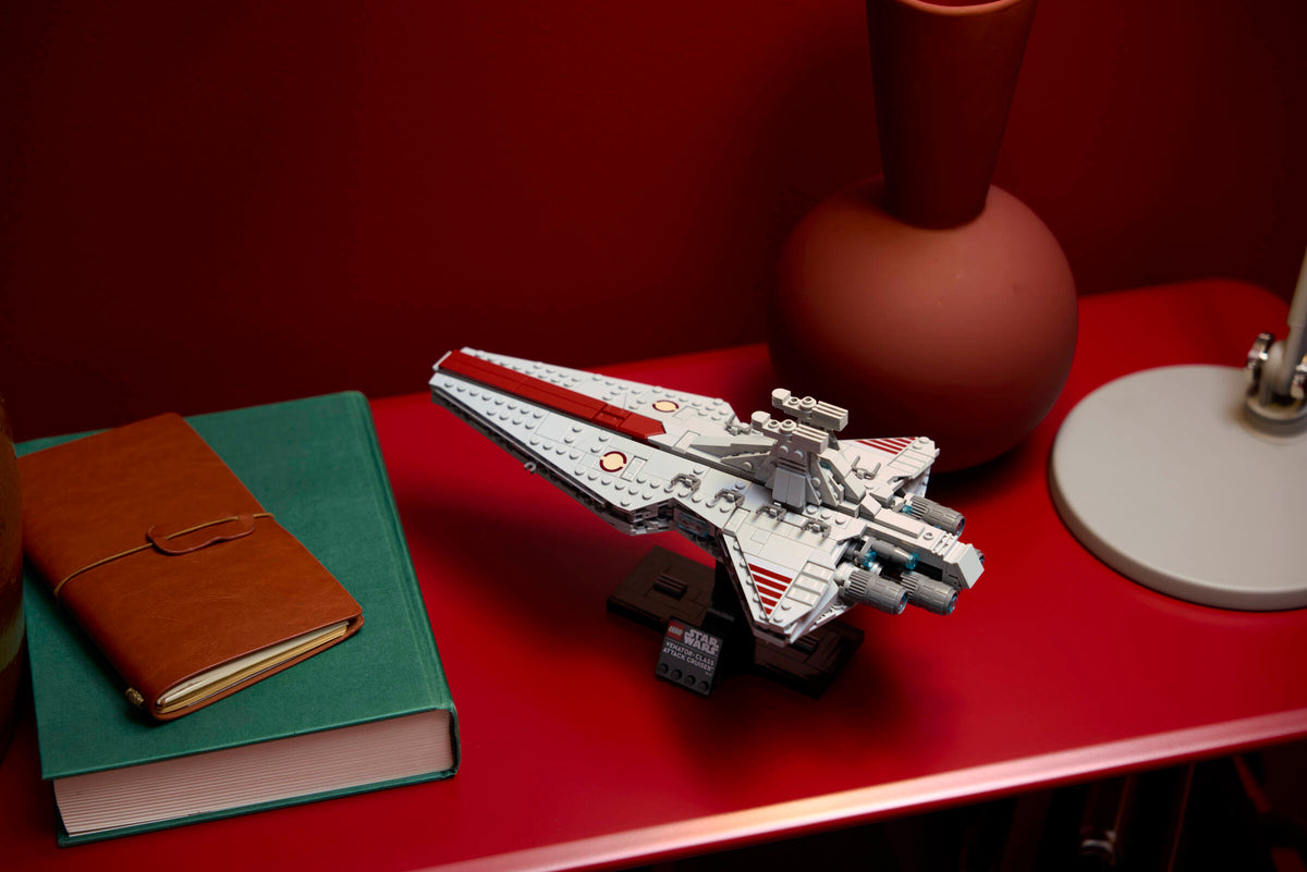 LEGO Star Wars Venator-Class Attack Cruiser 75441 Building Set for Adults (643 Pieces) - View 11