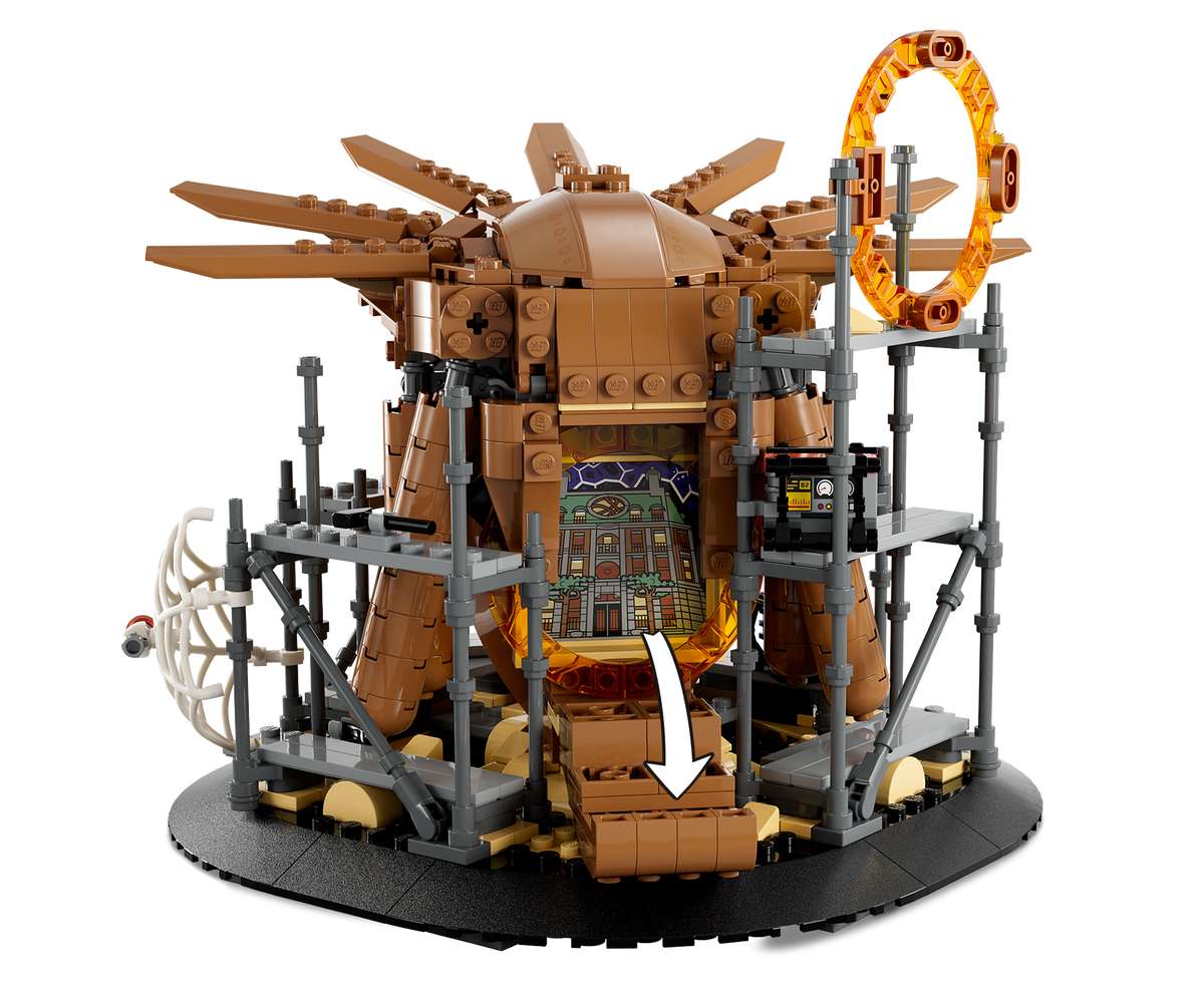 LEGO Marvel Spider-Man Final Battle 76261 Building Set (900 Pieces) - View 3