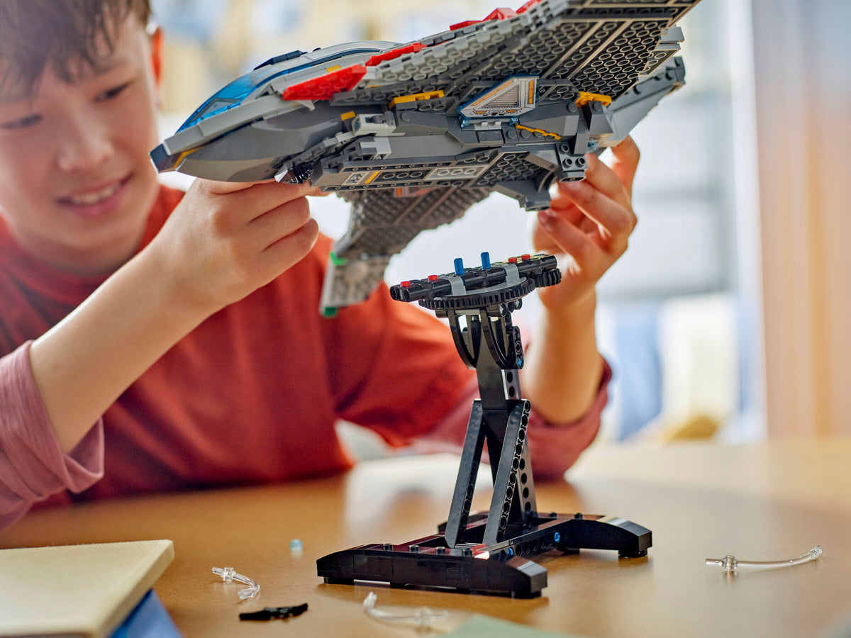 LEGO Marvel Avengers: Age of Ultron Quinjet Building Set (1,131 Pieces, Ages 12+) - View 12