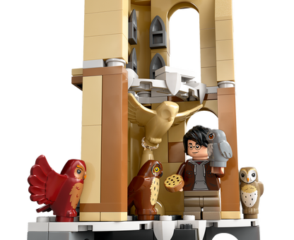 LEGO Harry Potter Hogwarts Castle Owlery 76430 Building Set (364 Pieces) - View 5