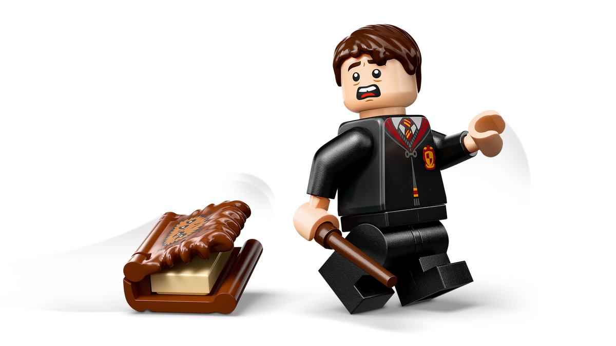LEGO Harry Potter Chomping Monster Book of Monsters Building Set (518 Pieces) - View 5