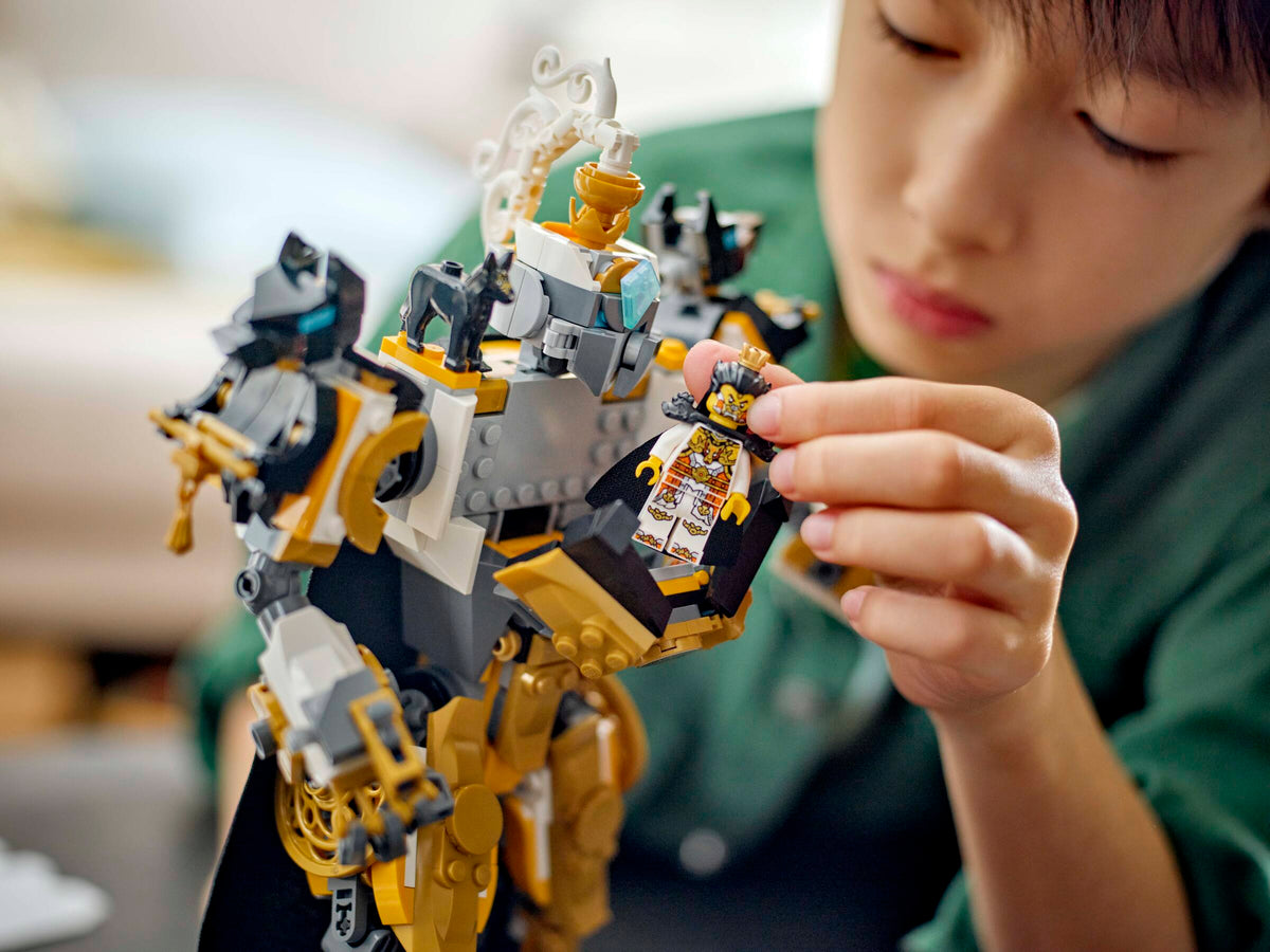 LEGO Monkie Kid Erlang's Celestial Mech 80065 Building Set (806 Pieces) - View 6