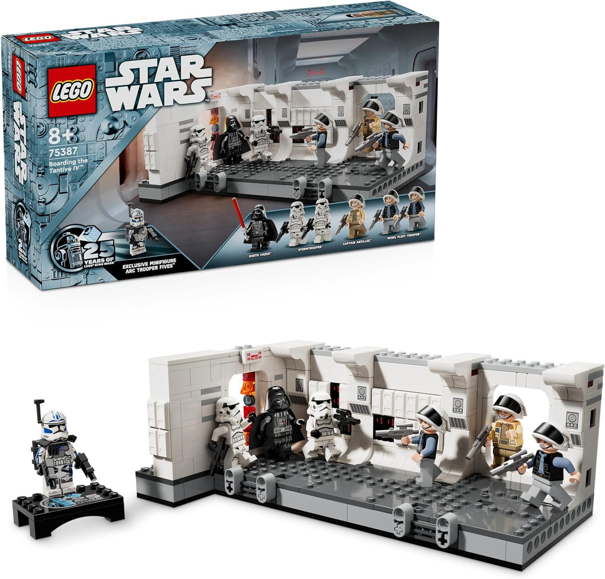 Built starfighter with armored hunter, mechanic, creature and droid figures – view 5