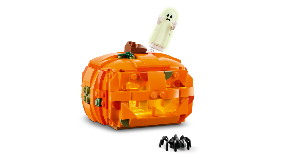 LEGO Halloween Pumpkin Lantern 40872 Building Set (323 Pieces) - View 4