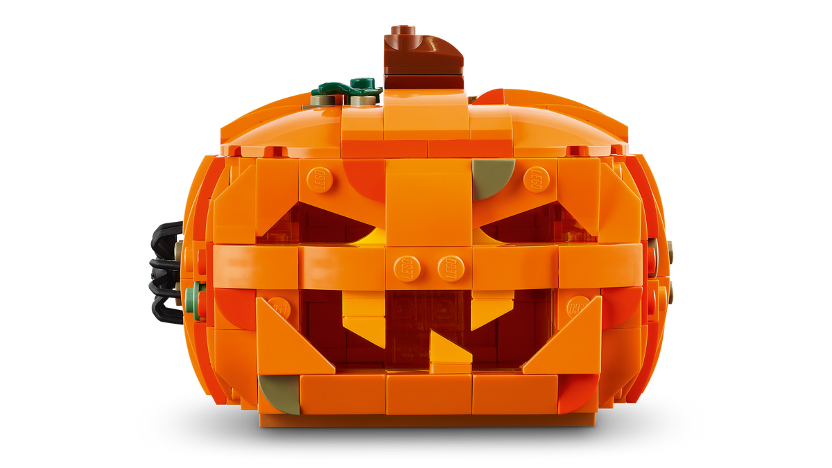 LEGO Halloween Pumpkin Lantern 40872 Building Set (323 Pieces) - View 8