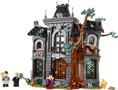 LEGO Icons Mayor Manor 11383 Building Set for Adults (1,420 Pieces)