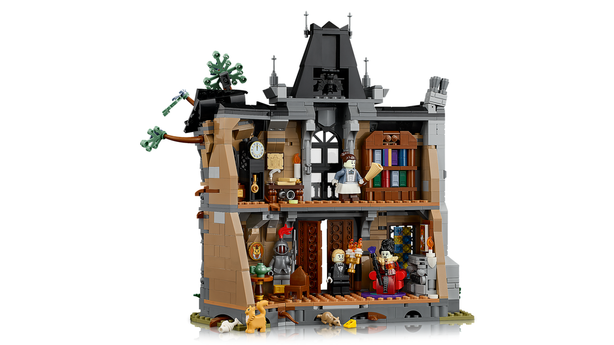 LEGO Icons Mayor Manor 11383 Building Set for Adults (1,420 Pieces) - View 6