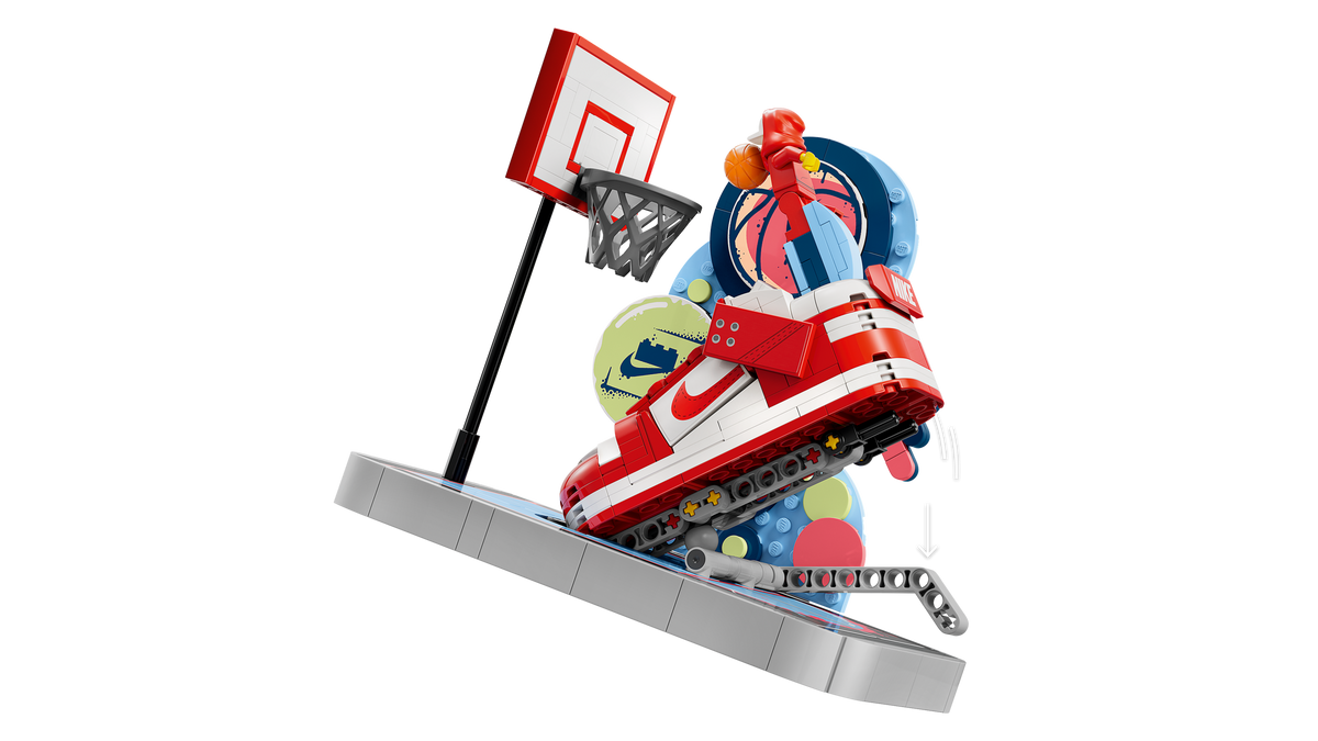 LEGO x Nike Dunk Trickshot 43021 Building Set with 1 Minifigure (454 Pieces) - View 5