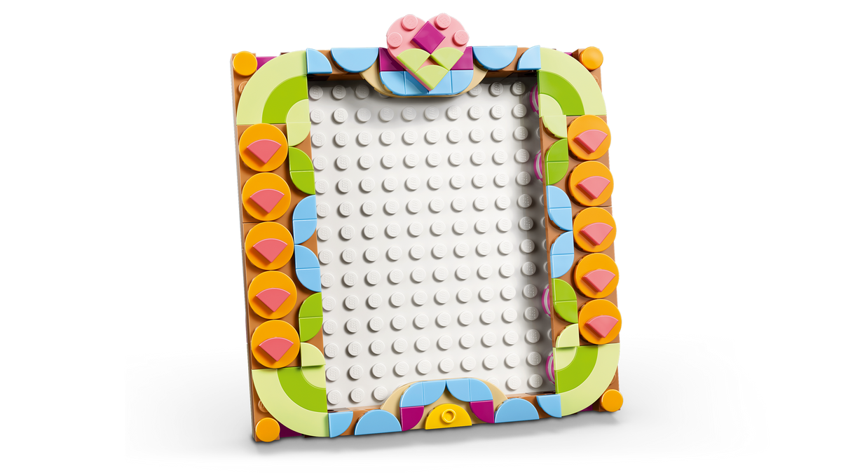 LEGO Creator 3-in-1 Floral Art Decor Painting 31390 Building Set (348 Pieces) - View 5