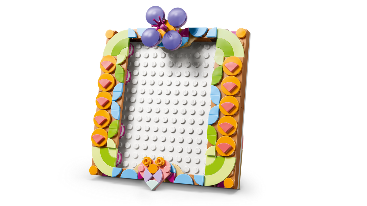 LEGO Creator 3-in-1 Floral Art Decor Painting 31390 Building Set (348 Pieces) - View 8