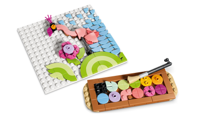 LEGO Creator 3-in-1 Floral Art Decor Painting 31390 Building Set (348 Pieces) - View 11