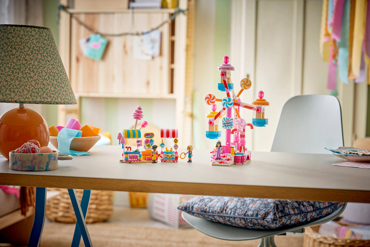LEGO Friends Candy and Cupcake Ferris Wheel Building Set (602 Pieces, Ages 7+) - View 15