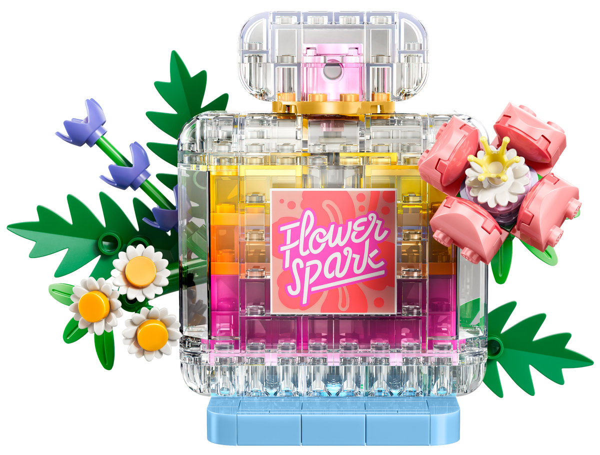 LEGO Creator 3-in-1 Floral Decor Perfume Bottle 31383 Building Set (286 Pieces) - View 2
