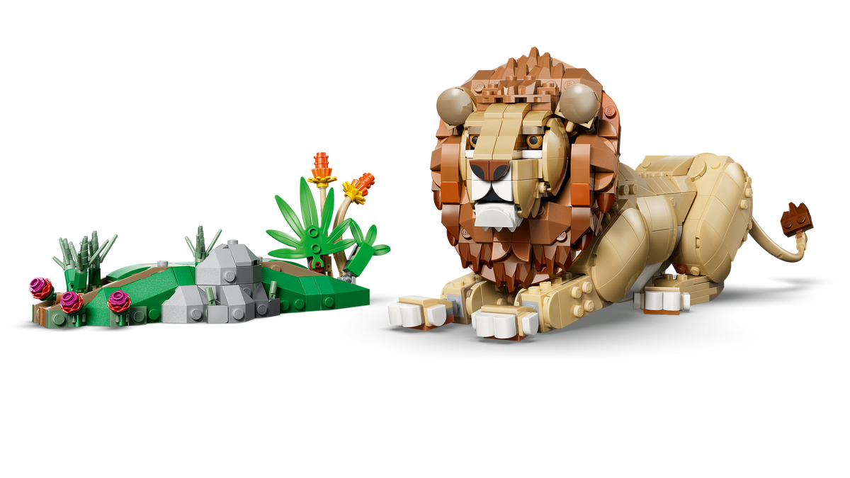 LEGO Creator 3-in-1 Wild Animals: Majestic Lion 31386 Building Set (839 Pieces) - View 10