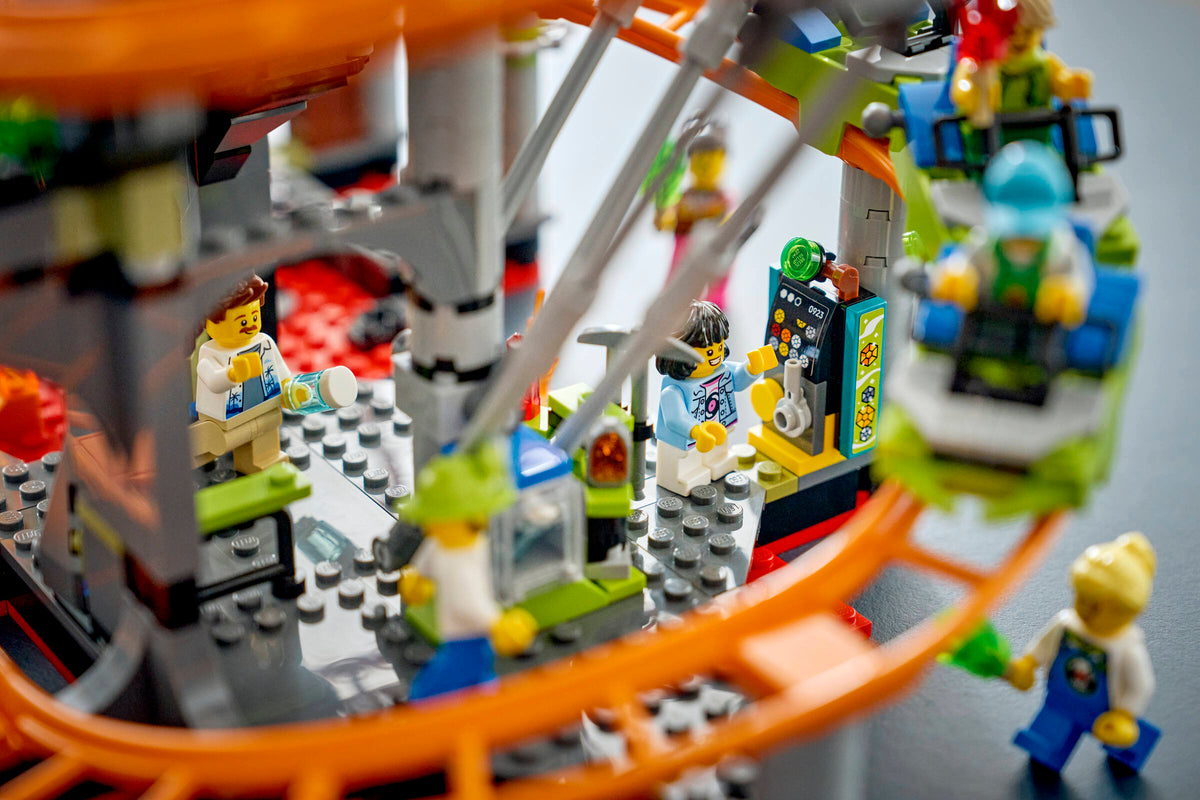 LEGO City Lava Land Roller Coaster Park 60501 Building Set (1,165 Pieces) - View 11