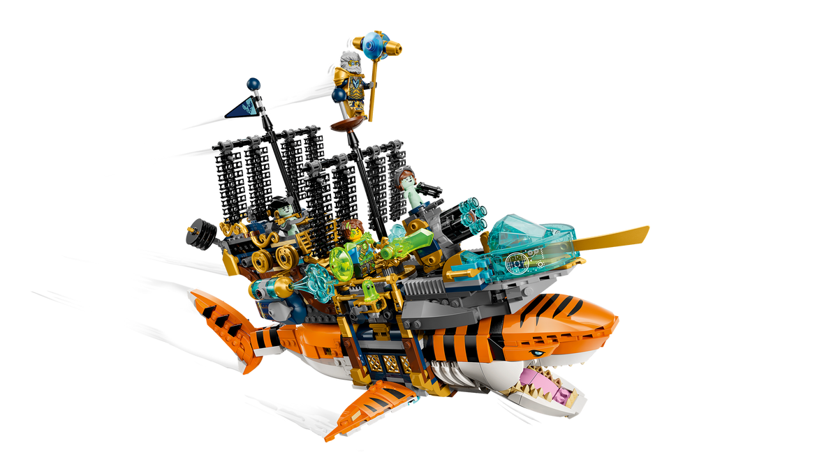 LEGO DREAMZzz Tiger Shark Tank 71515 Building Set (1,548 Pieces) - View 8