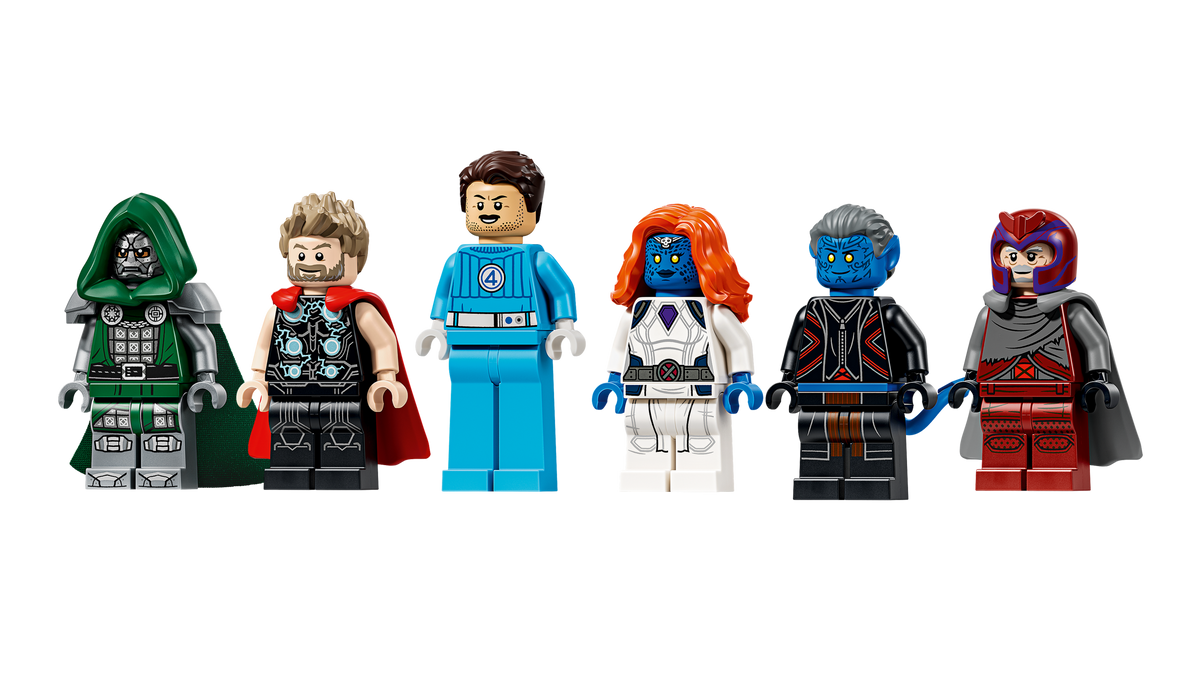 LEGO Marvel Epic Battle: Avengers: Doomsday 76348 Building Set (846 Pieces) - View 4