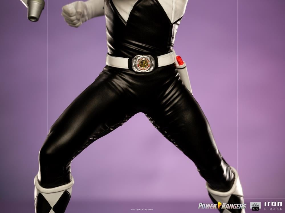 Iron Studios Mighty Morphin Power Rangers Battle Diorama Series Black Ranger 1/10 Scale Limited Edition Statue - View 10