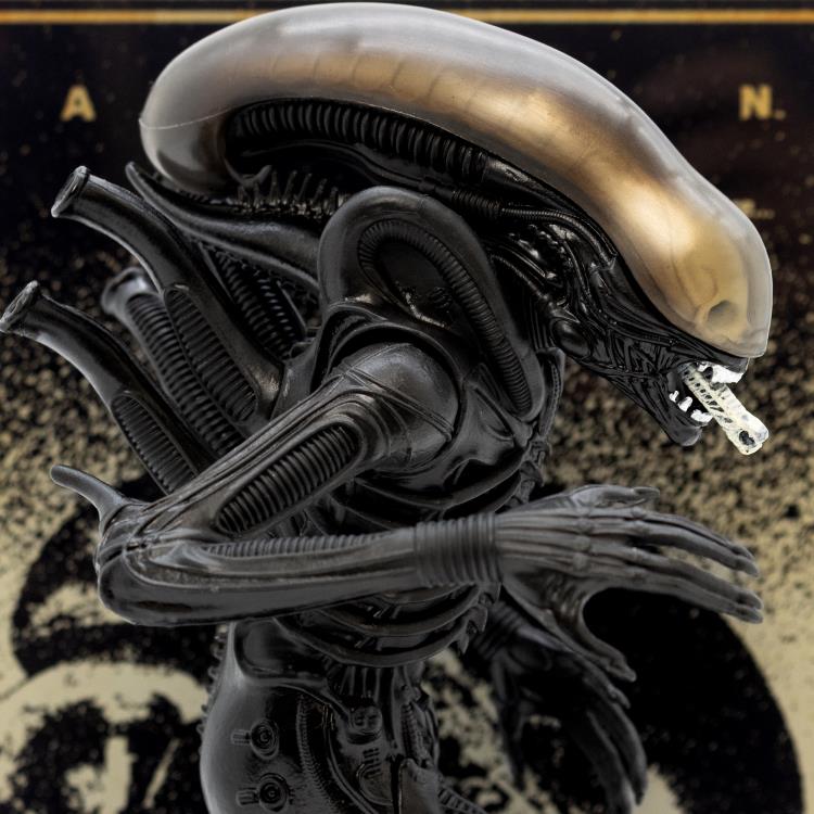Culture Fly Alien Big Chap Xenomorph 9-Inch Deluxe Vinyl Statue - View 5