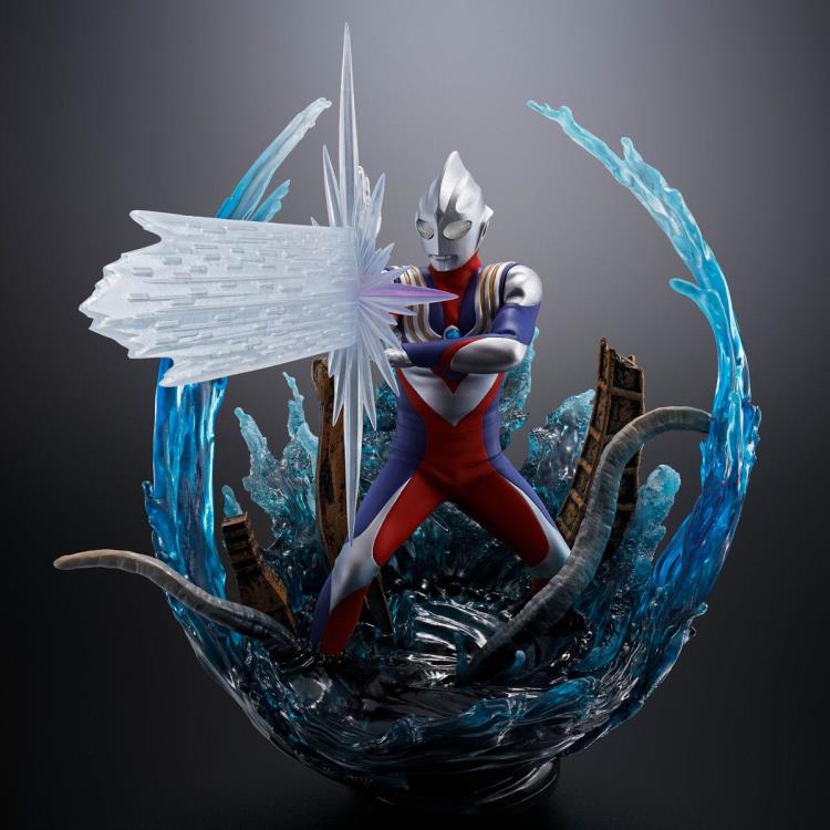 Bandai FiguartsZERO Ultraman Tiga (Multi Type) Action Figure 8-Inch - View 3
