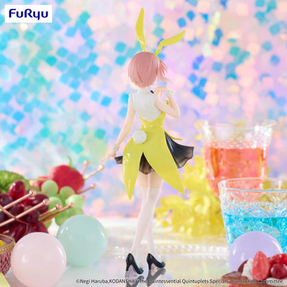FuRyu The Quintessential Quintuplets Trio-Try-iT Ichika Nakano (Bunnies Another Color Ver.) Figure, 9.45-Inch - View 4