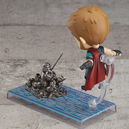Good Smile Thor: Ragnarok Nendoroid No.863-DX Thor 3.9-Inch Figure - View 9