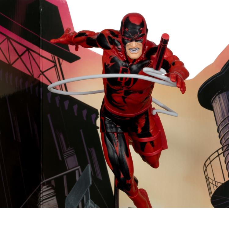 McFarlane Toys Marvel Comics Daredevil (Daredevil #600) 1/10 Scale Action Figure - View 5